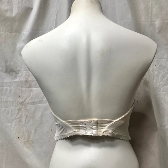 Victoria's Secret Vintage Women's Strapless Lace Bra - Picture 3 of 9